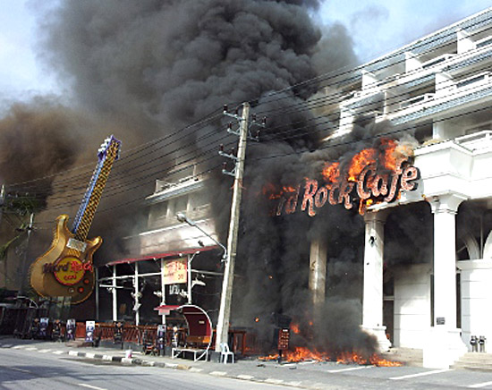 Incendio Hard Rock Cafe