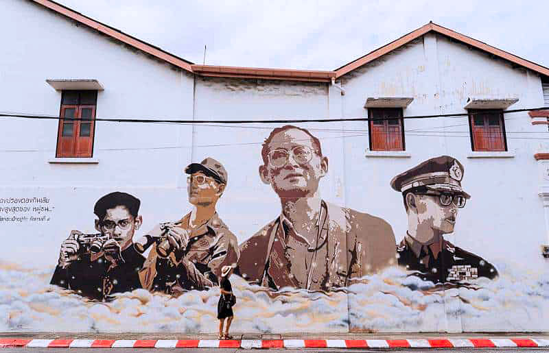 murale phuket town